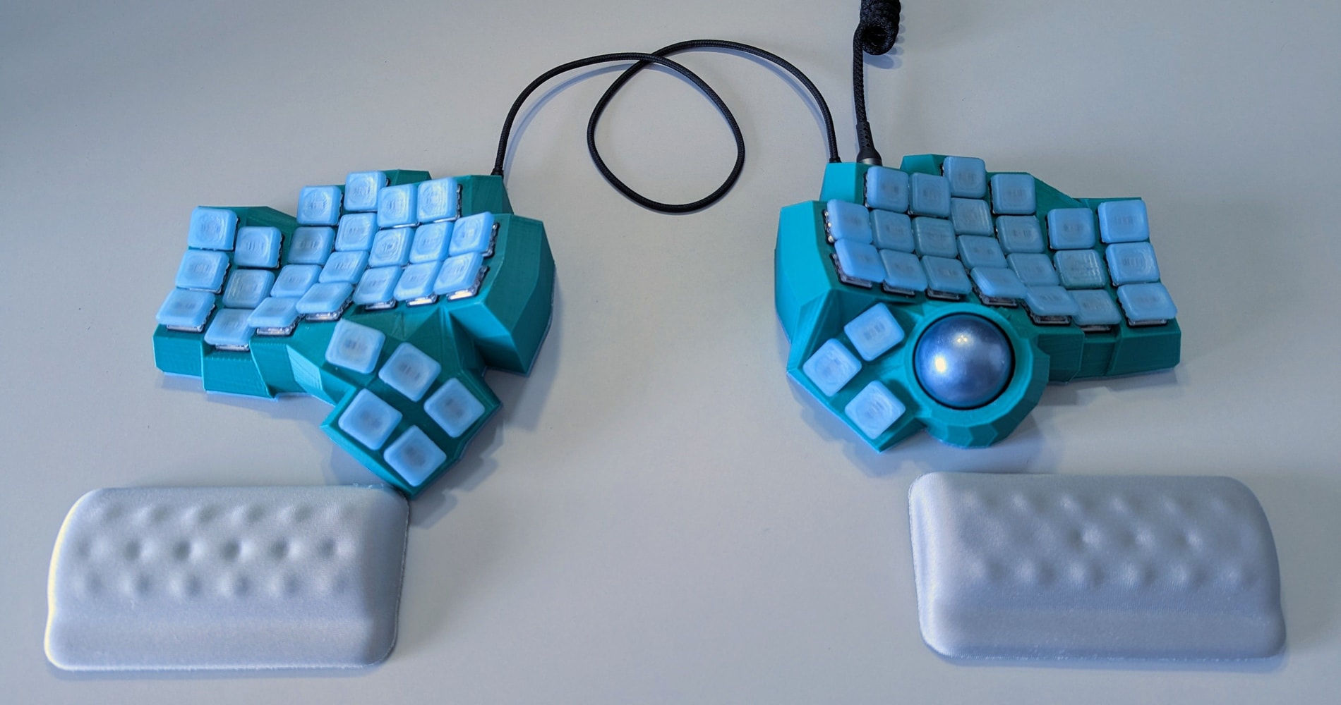 Image of dealero's keyboard